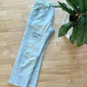 Gap 1969 Vintage Straight light blue patched jeans size 28 button fly